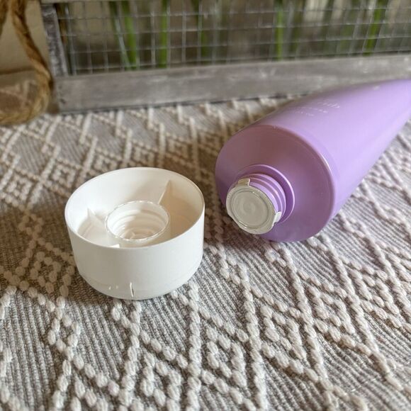 Beia Bikini & Body Scrub Fragrance Free 7.61 oz 225ml New Without Box & Sealed - Picture 4 of 4